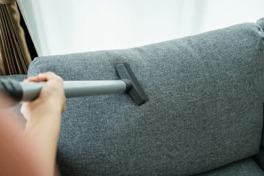 Como limpar um sofá: 7 truques para torná-lo perfeito